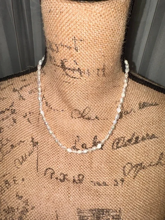 NWT J. Crew Freshwater Pearl Necklace - Picture 2 of 4